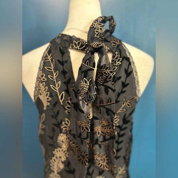 LOST+WANDER Merci Velvet Embossed Halter Sleeveless Mini Dress NWT Size Medium - Picture 7 of 11